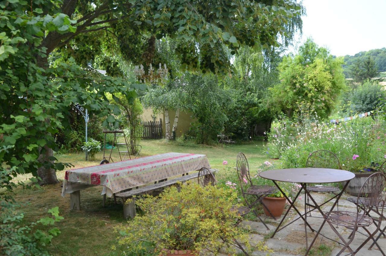 Le Vieux Velo Bed and Breakfast Chaptuzat Buitenkant foto